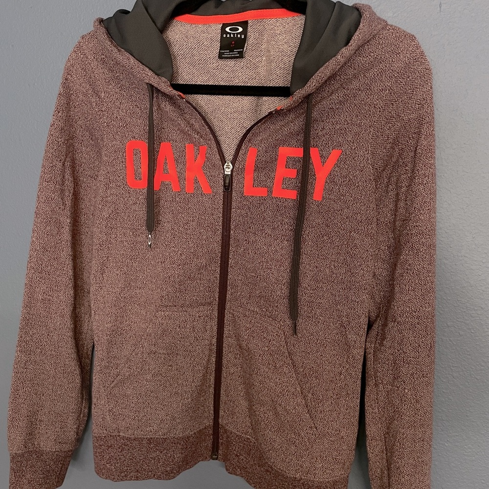 Small Oakley Woman’s Hoodie